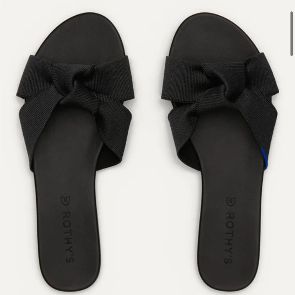 Black Rothy’s Knot Sandals